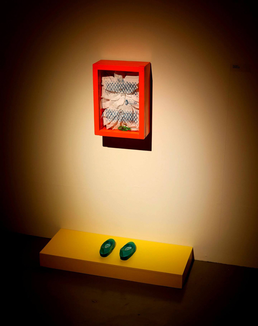 Perla Segovia, Huitzilopochti, 2022, installation view, Ireland Glass Biennale, glass and mixed media