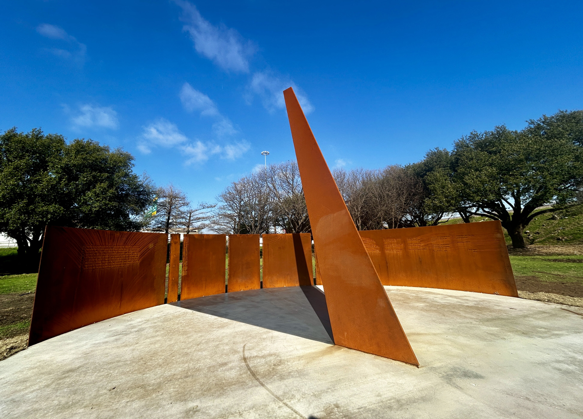 shadow lines sundial memorial dallas