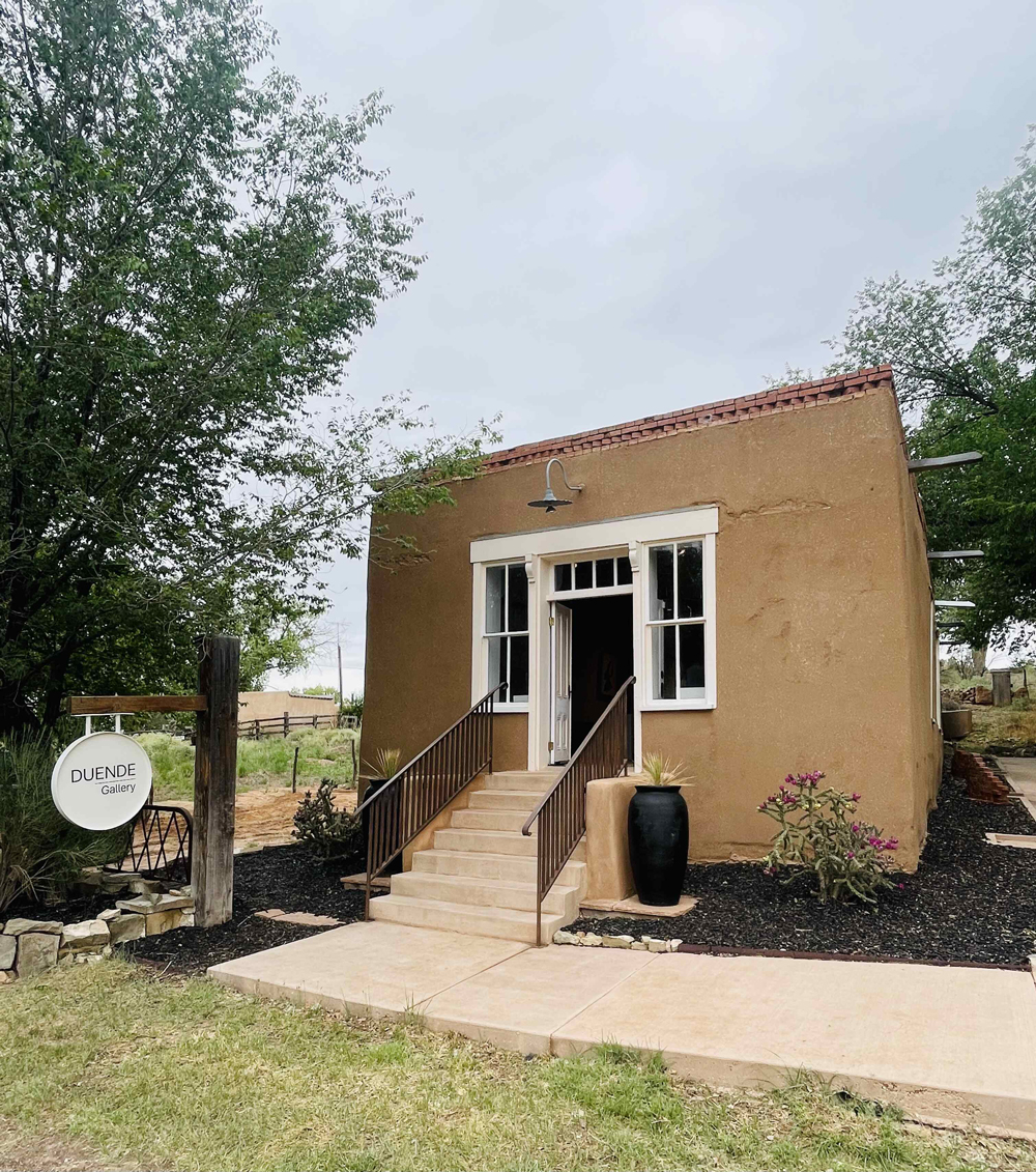 Duende Gallery in Galisteo