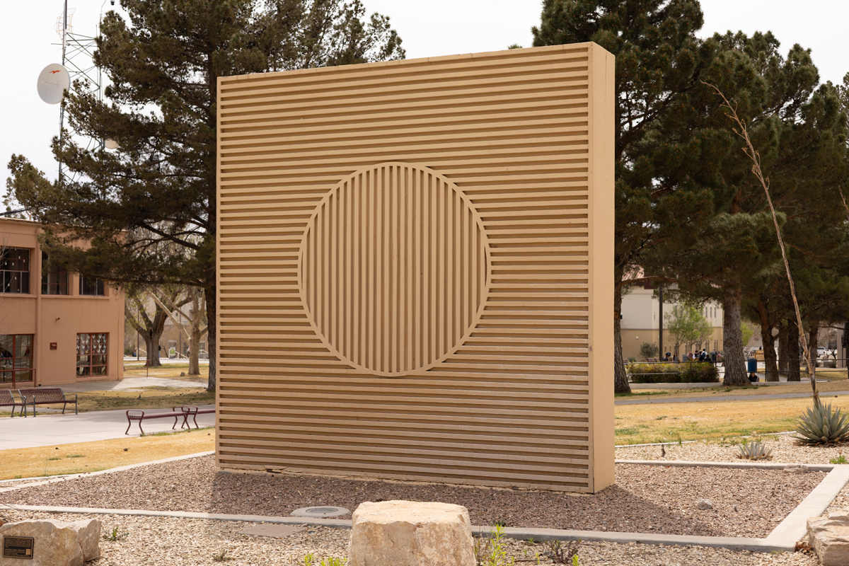 Sol LeWitt, A Square, A Circle, on the campus of New Mexico State University