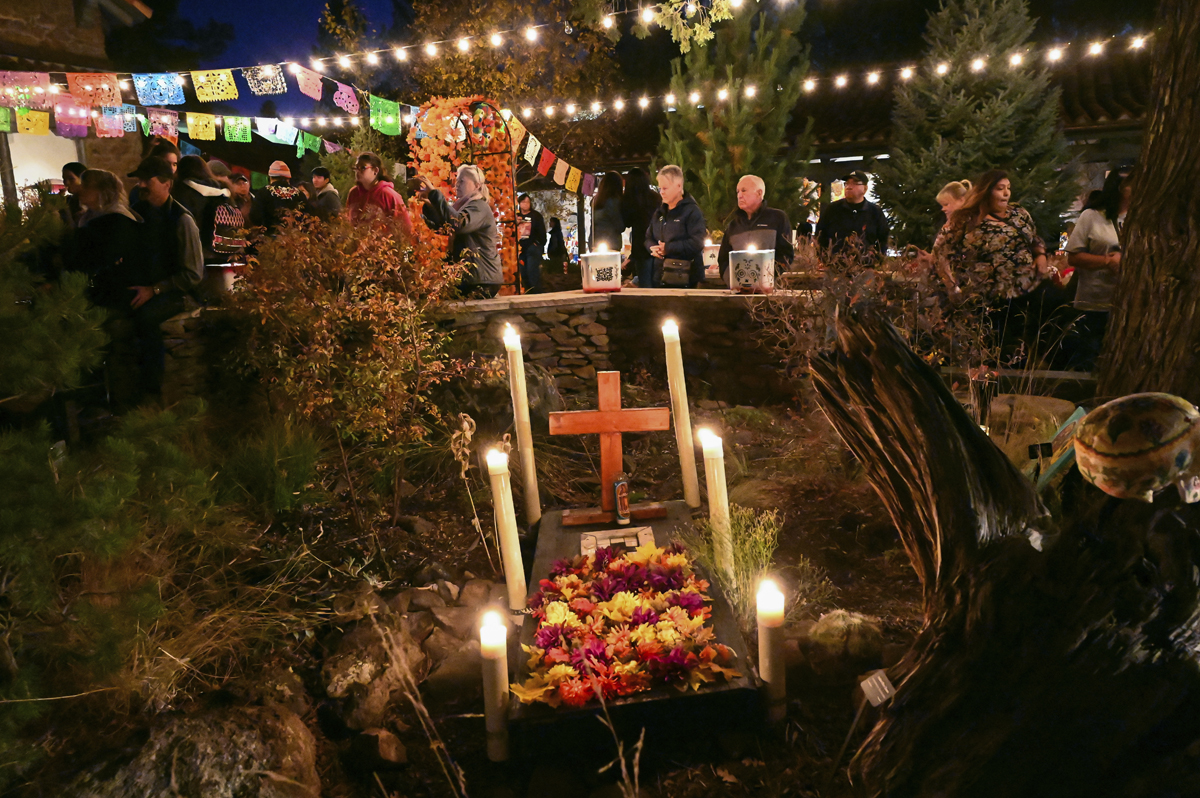 Celebraciones de la Gente is just one event heating up the winter art season in the Southwest Contemporary Arizona Art Guide.