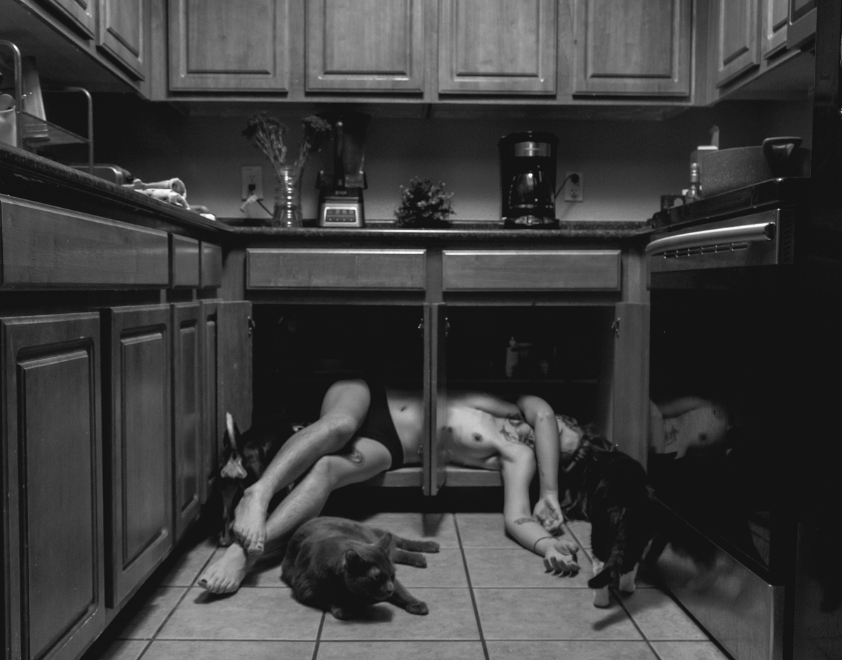 Contorted self-portrait of Phoenix-based artist Summer Raine Young.