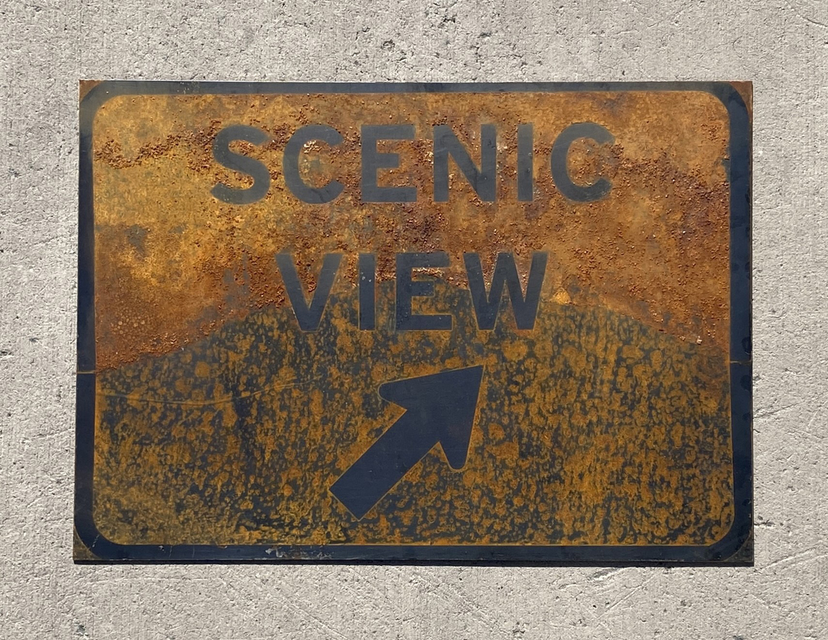 Sculpture that reads "Scenic View" by Luke Rizzotto.