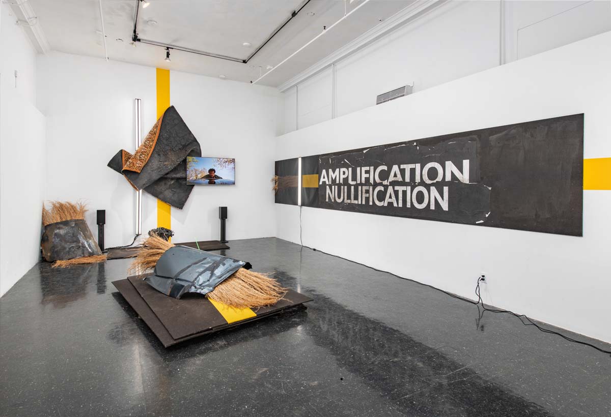 Johannes Barfield, My Eyes Due See, installation view