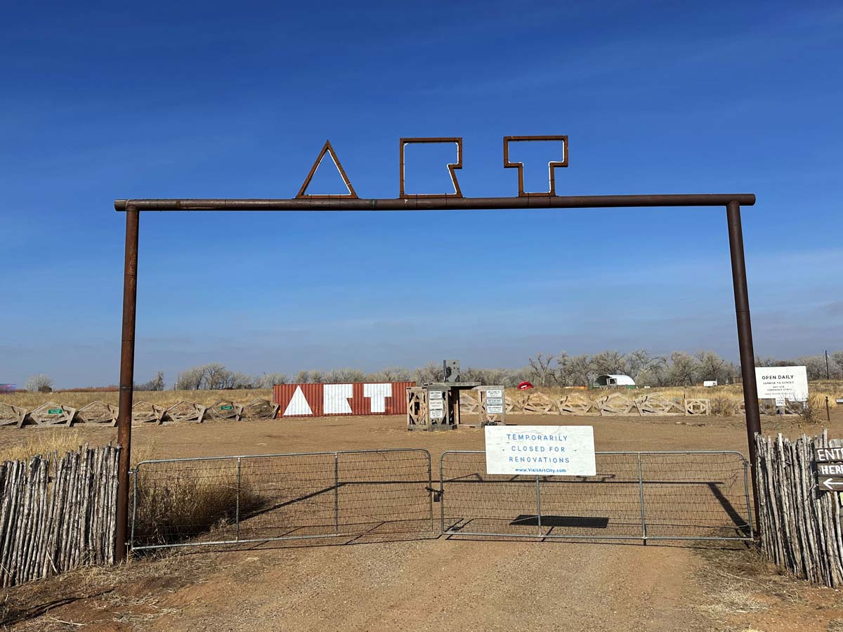 Art City gates