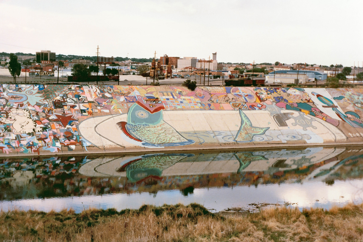 The now-destroyed Fish in the Bathtub mural by art collective the Teehees in Pueblo, Colorado.