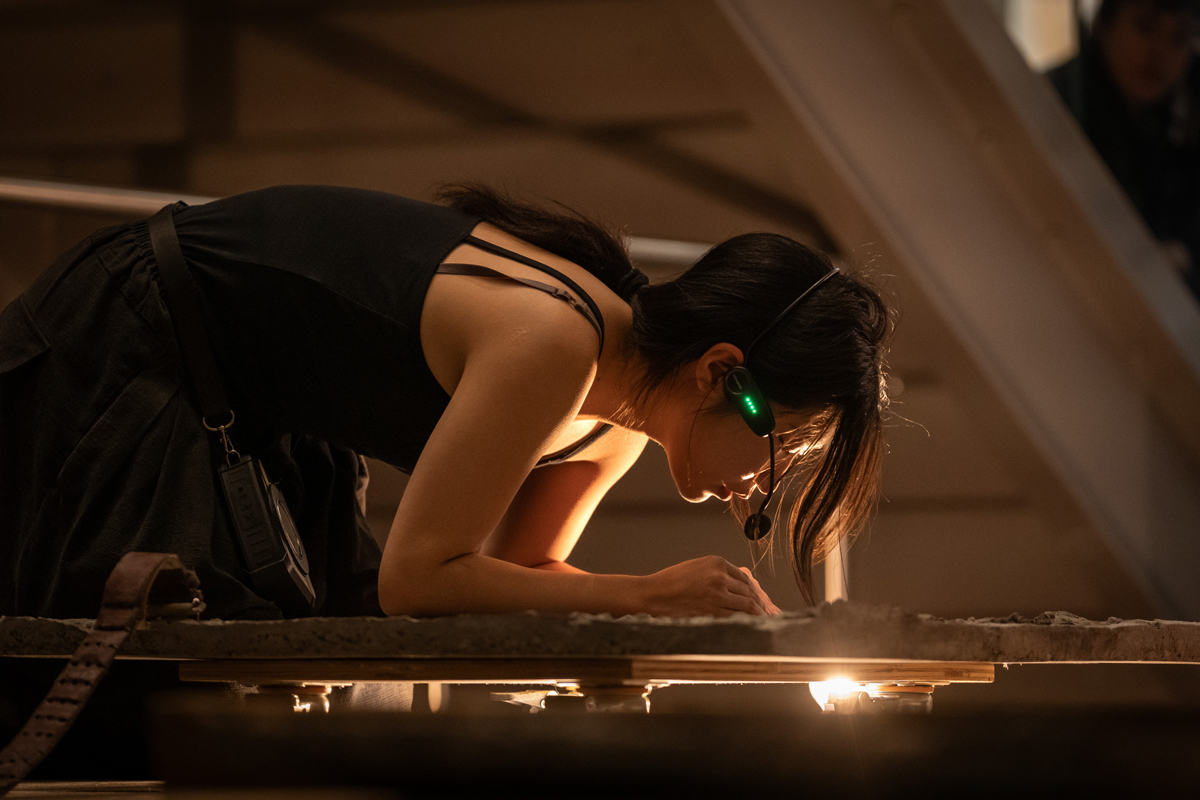 Performance still of artist Sining Zhu.